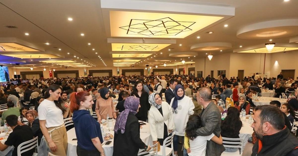 ankara sincanda galibiyet iftarda kutlandi e38ZSASk.jpg