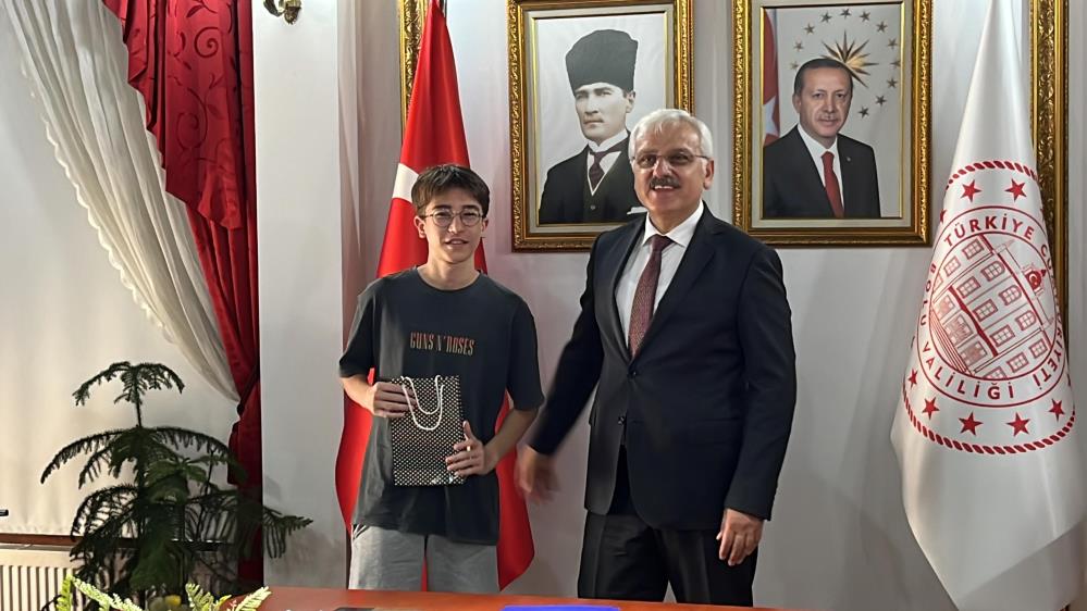 Sınavda Tam Puan Alan Bolulu Öğrenci Türkiye Birincisi Oldu