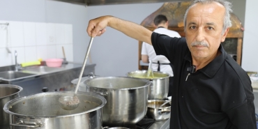 Çubuk'ta 3 nesildir babadan oğula geçen çorbacı damak çatlatıyor