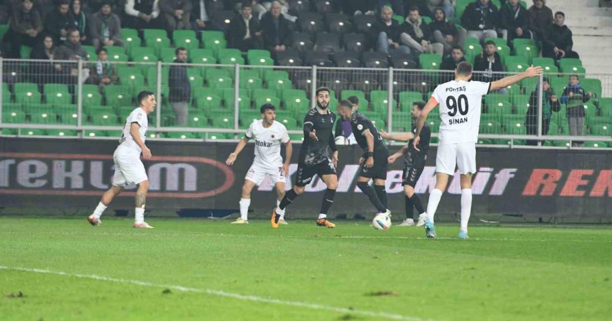 sakaryaspor genclerbirligi macinda ne oldu 5bNGfbED.jpg