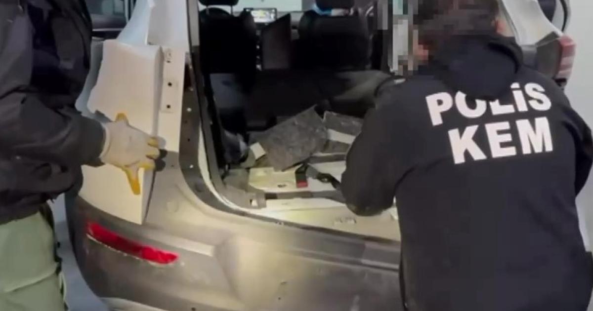 kocaelide 34 kilogram eroin ele gecirildi VKn1KsTz.jpg