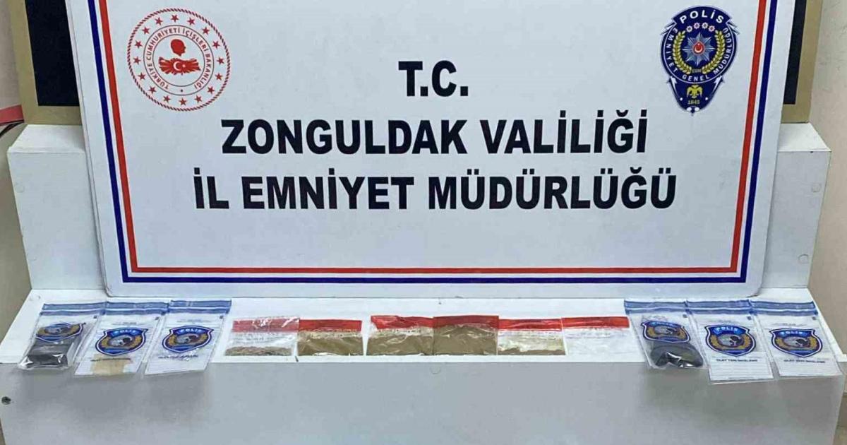 zonguldakta uyusturucu operasyonu iki supheli tutuklandi LYx1DqfV.jpg