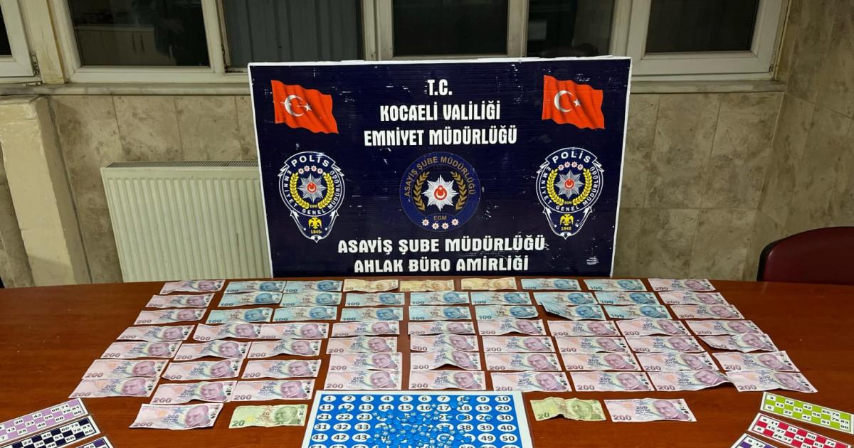 kartepede 9 kumarciya 83 bin lira ceza kesildi c65lNp48.jpg