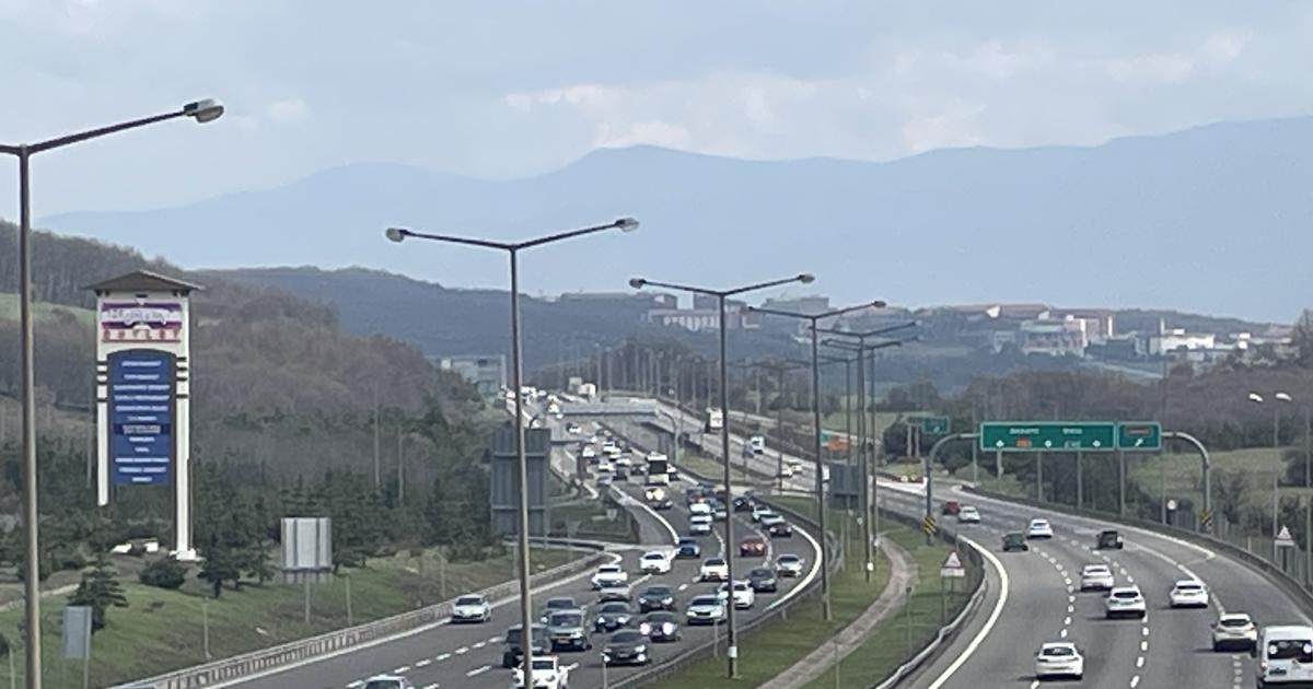 otoyolda yogunluk var iste bolu yollarinda son durum stJS1I1v.jpg