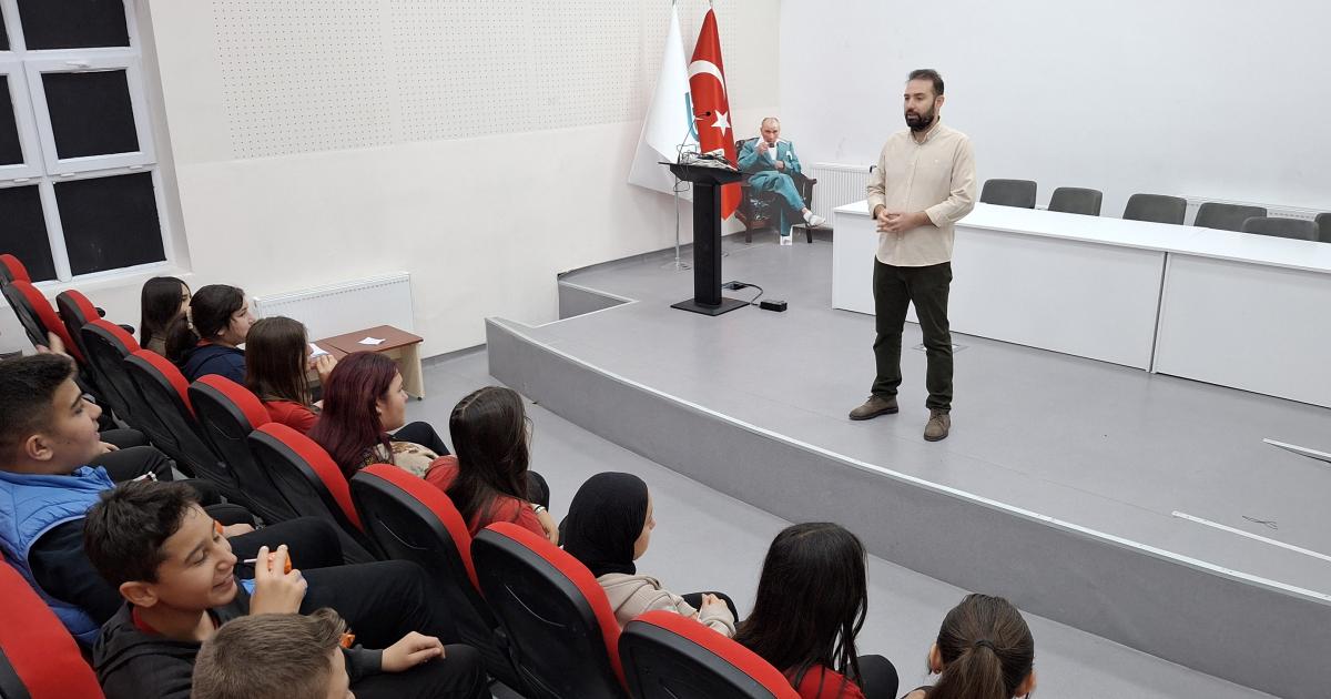 ankara beypazarinda ortaokul ogrencileri liseleri ziyaret etti jtQHbSOT.jpg