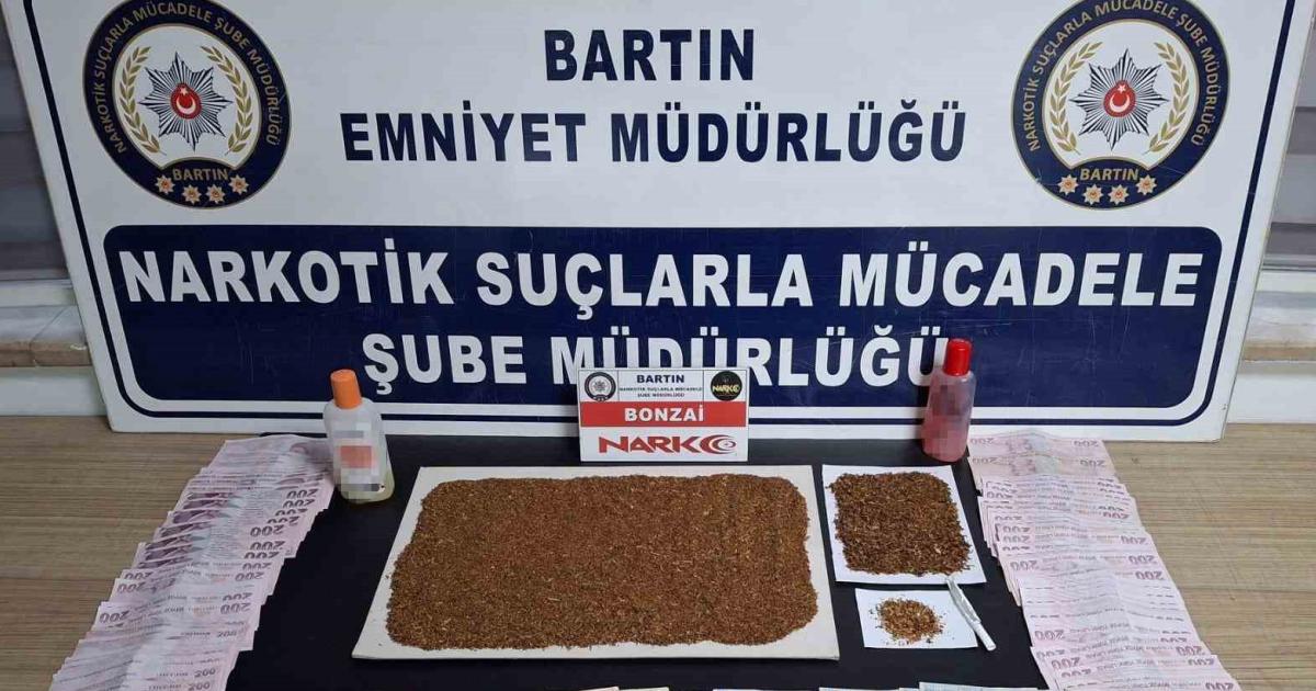 bartinda uyusturucu operasyonu dort kisi tutuklandi 8TJJRLc7.jpg
