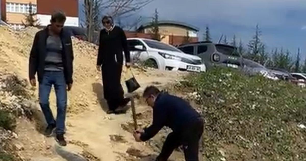 boluda hastaneye saglam giden burada sakatlanabilir WEpQj1Ek.jpg