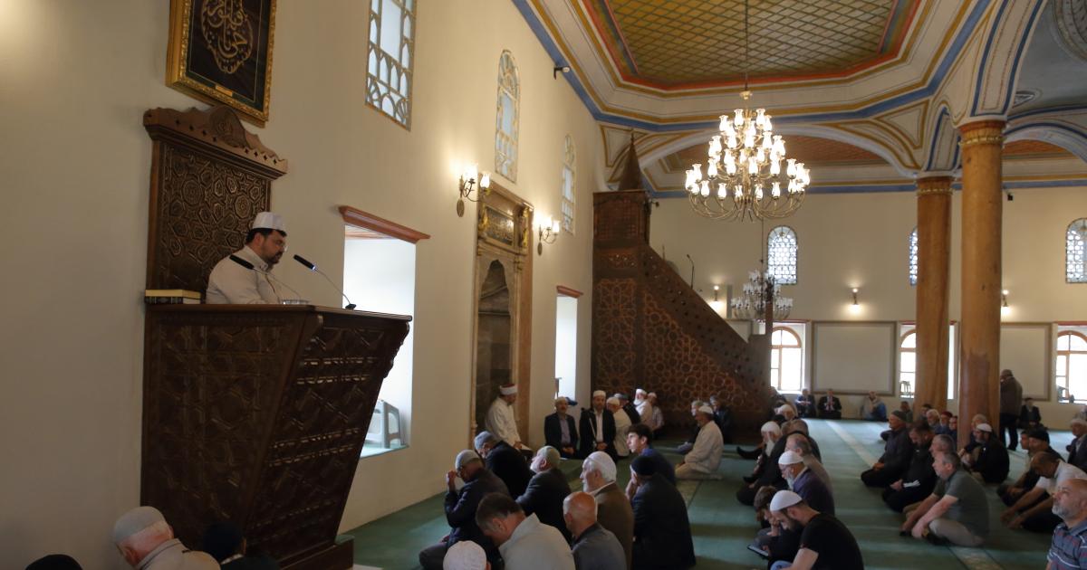 corumda 15 temmuz sehitleri icin hatim programi duzenlendi dvWOERmm.jpg