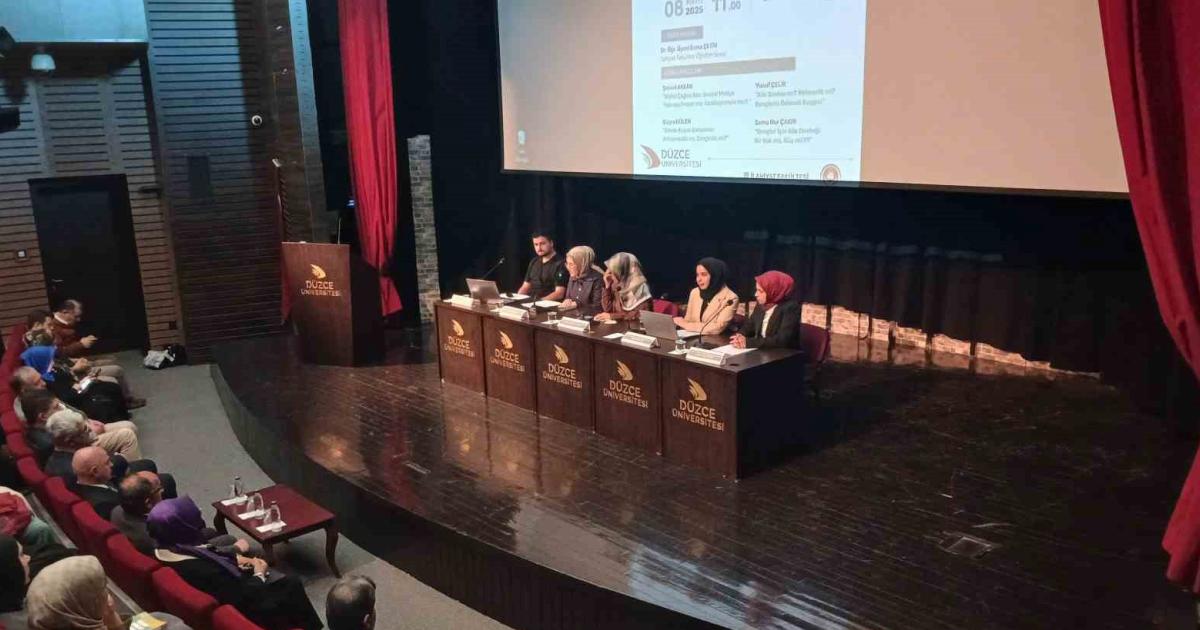 duzce universitesinde genclerin gozunden aile paneli aDXyZYQN.jpg