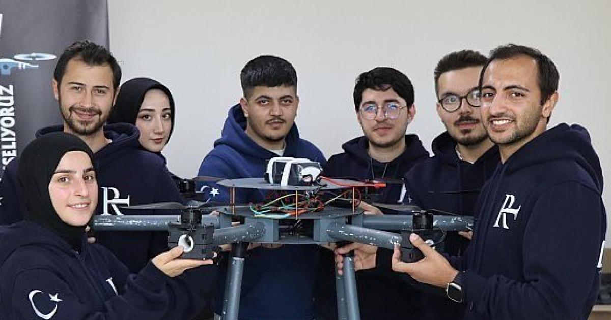 erzurum ataturk universitesi ogrencilerinden afetler icin yerli dron depron tAcn7LOR.jpg