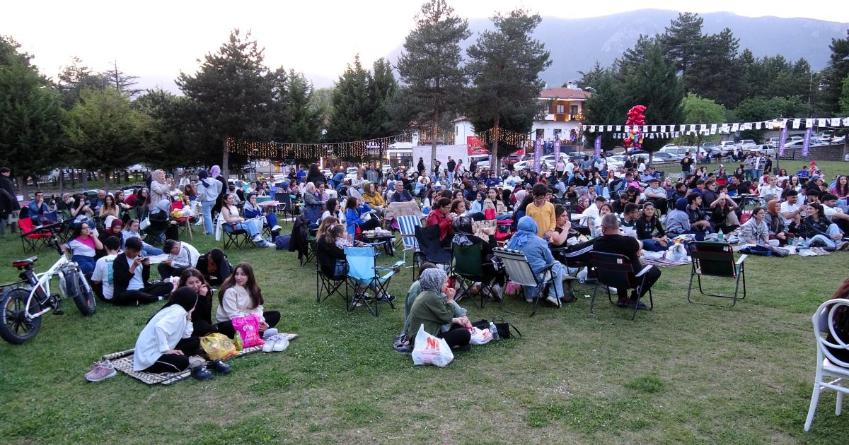 karabuk safranboluda acik hava sinema geceleri devam ediyor s5FFuyBm.jpg
