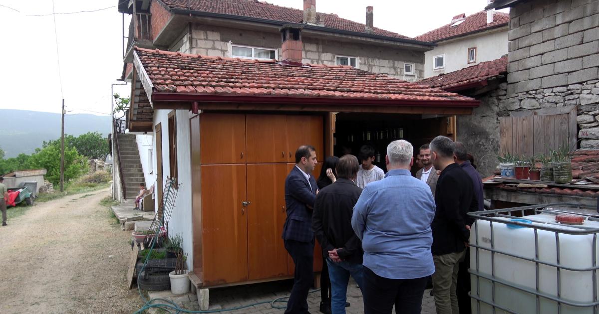 karabukte lezzet soleni 16 saatte pisiyor damaklarda kaliyor gVFWB2WT.jpg