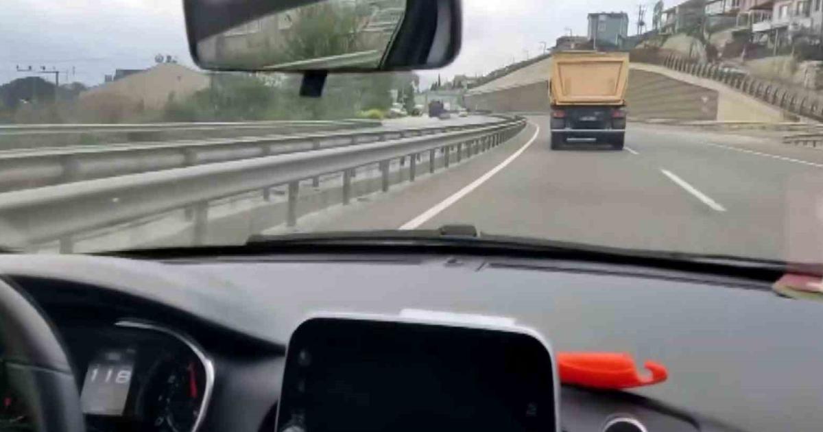 sakaryada hiz limitini asan kamyona ceza kesildi Q5GhBVnm.jpg