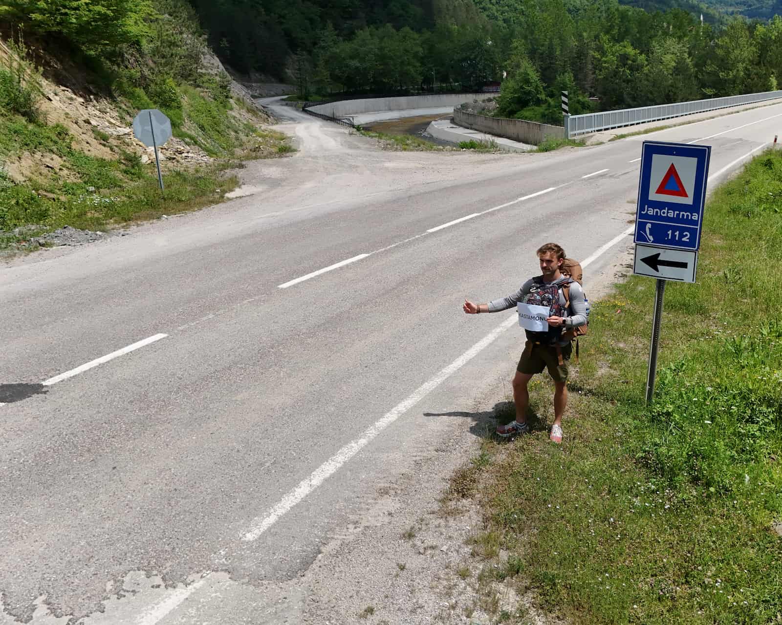 Amerikalı Gezgin Bolu’ya da Uğradı Otostopla Türkiye Turu (1)