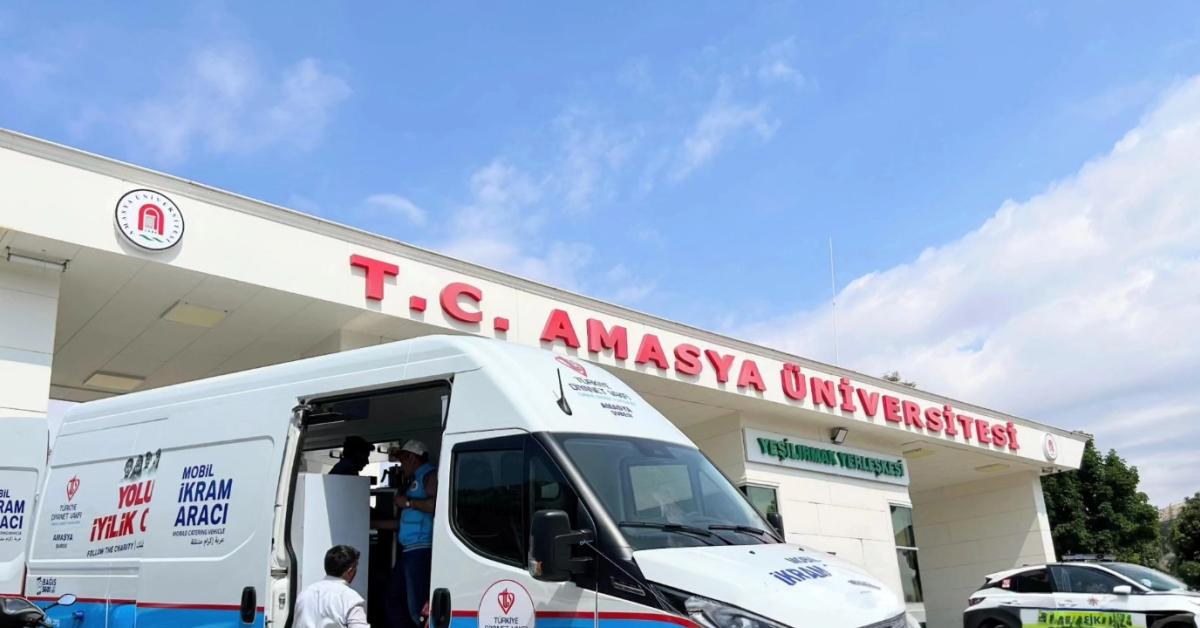 amasyada ogrencilere mobil ikram tYTJ1kz6.jpg