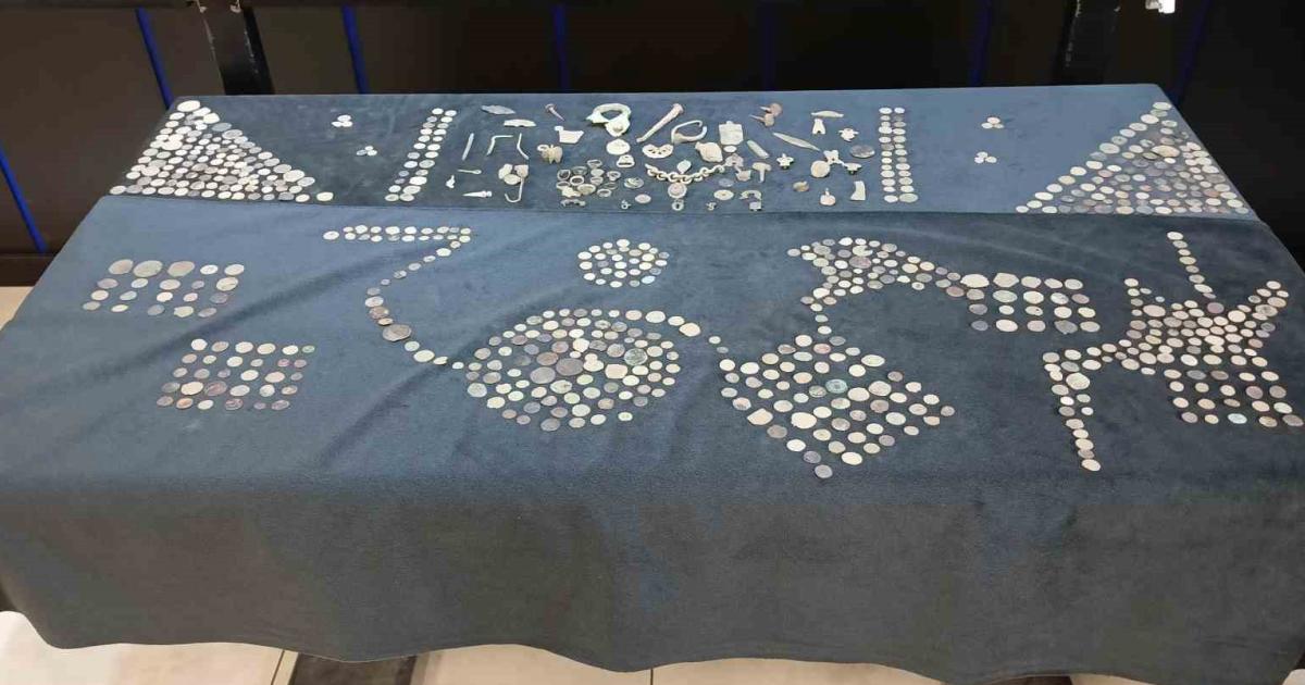 ankara genelinde tarihi eser operasyonu neler neler ele gecirildi XE36qjxD.jpg