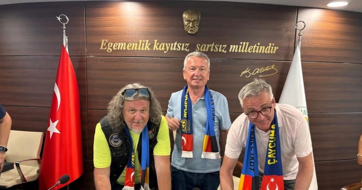 caycumaspor ile ssv elpse kardes oldu 2XUYPpeS.jpg