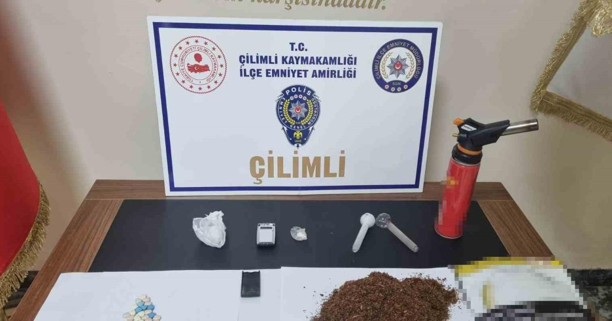 duzce cilimlide uyusturucu ele gecirildi NJrh7vaj.jpg