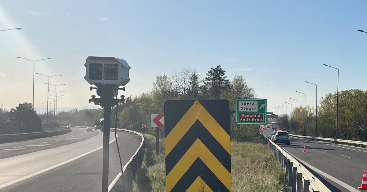 duzcede 1509 surucuye ceza kesildi mVTxS6Pl.jpg