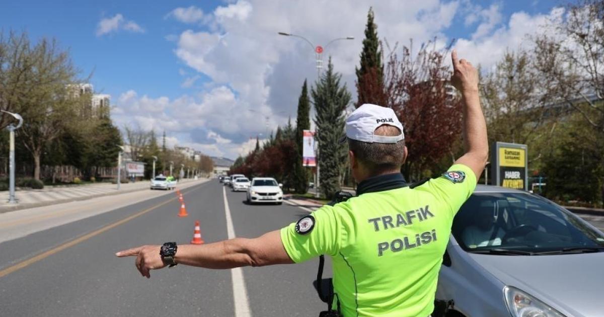 duzcede 39 kisi gozaltina alindi waq6S9pV.jpg