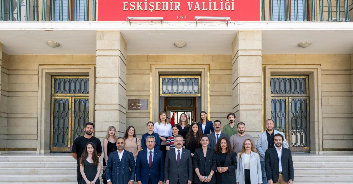 eskisehirde basin karti heyecani TLg3tuPC.jpg