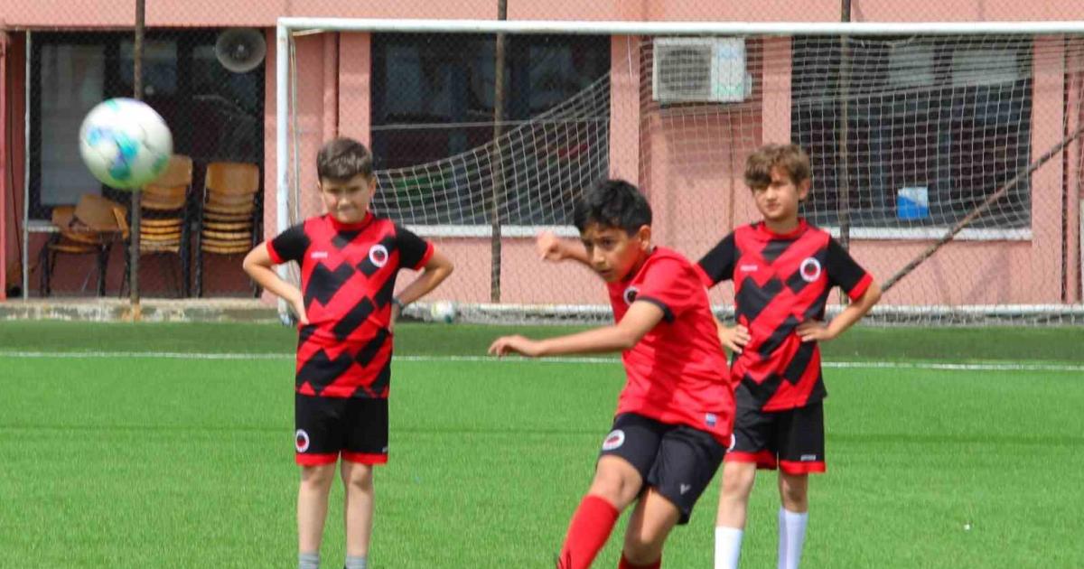 genclerbirligi altyapisi yeni yildizlar yetistiriyor UCGPFdCR.jpg