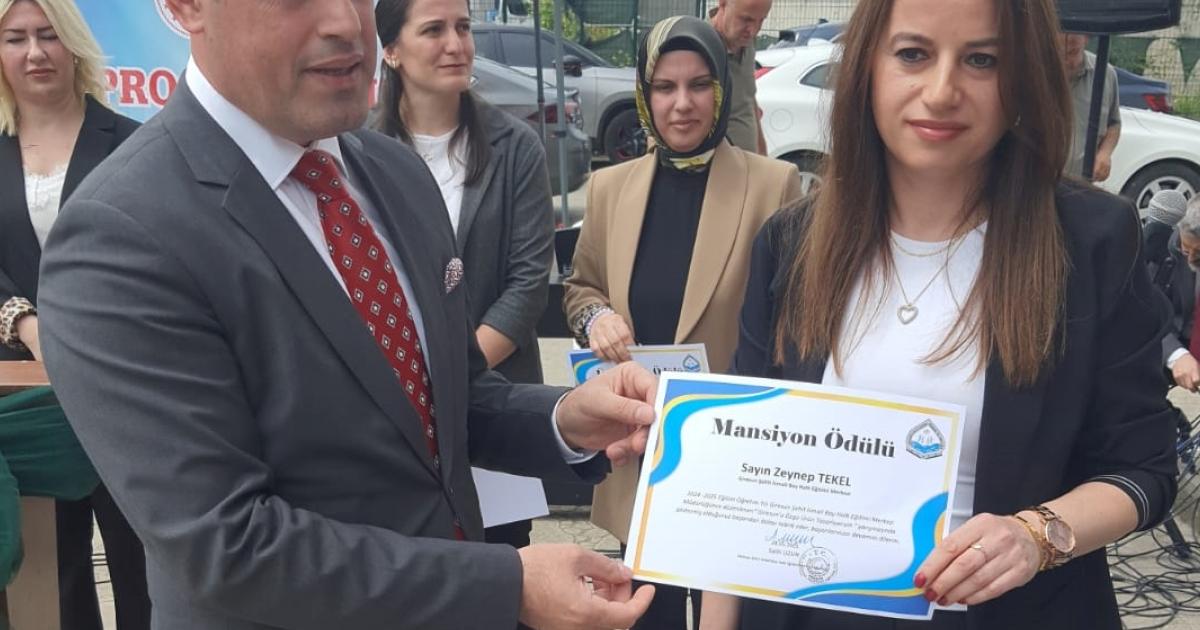 giresunda urun tasarimi yarismasinda oduller sahiplerini buldu YPUexDiH.jpg