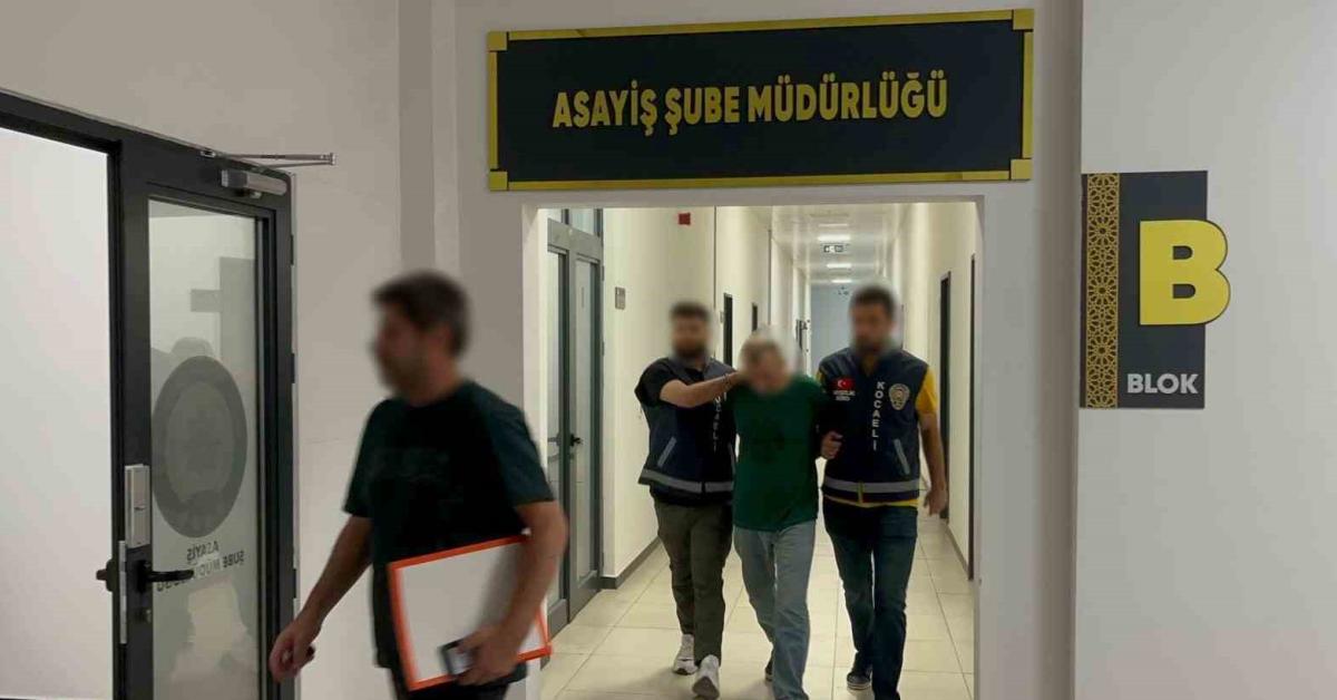 izmitte hirsizlik zanlisi yakalandi 16 suc kaydi ortaya cikti iBH7Qis5.jpg