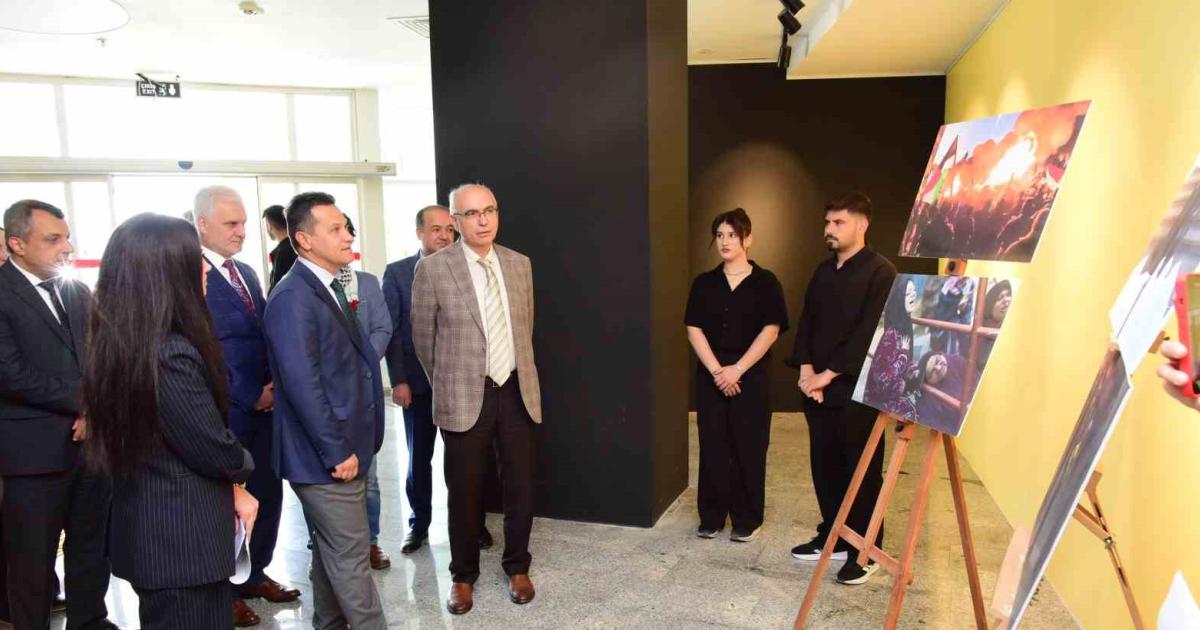 kastamonu universitesinde sehit gazeteciler anildi B3LqmbM3.jpg