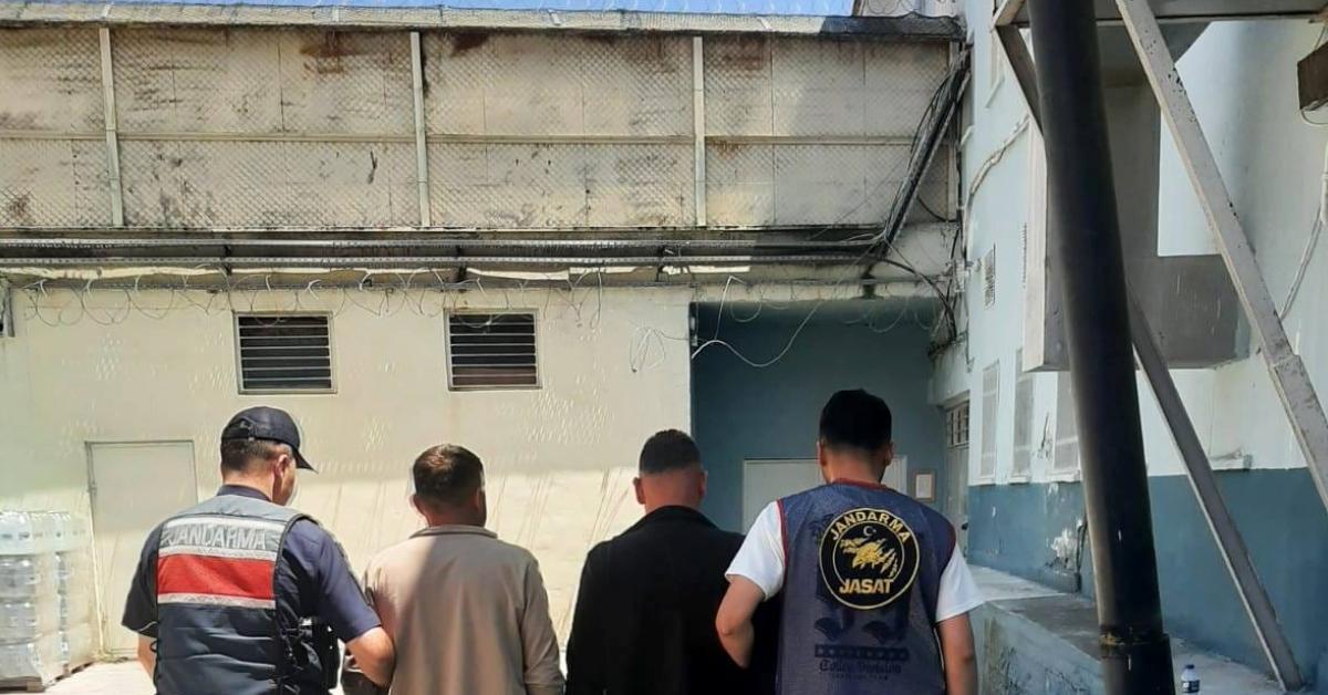 kastamonuda firari hukumluler yakalandi KNnJufb1.jpg