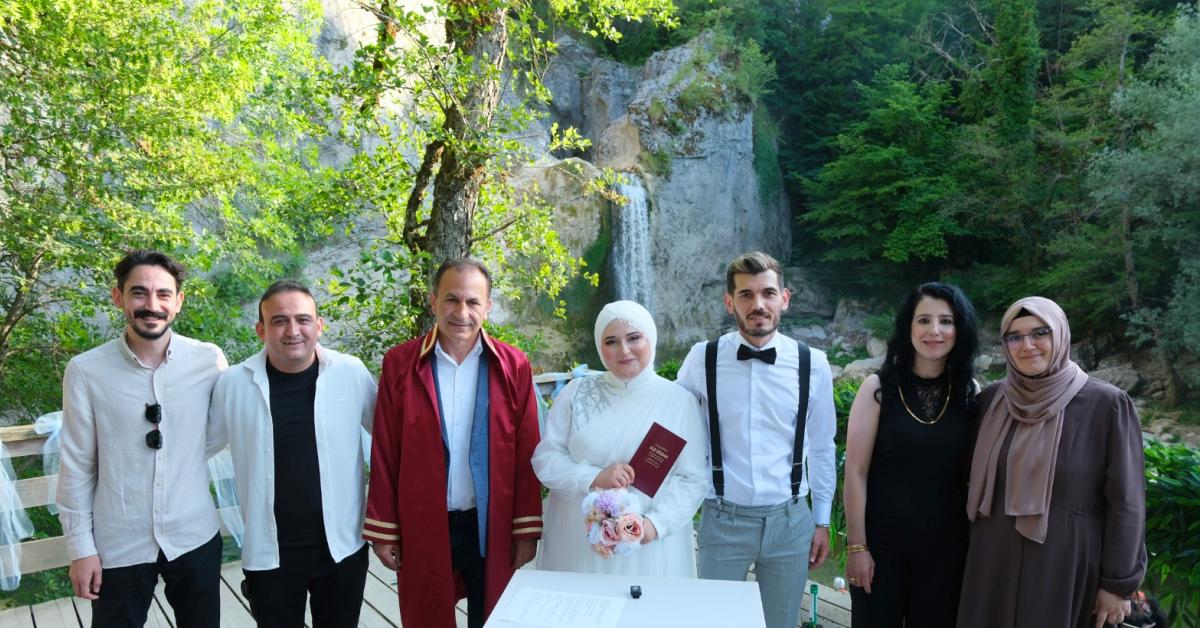 kastamonuda unutulmaz nikah BrasRUeq.jpg