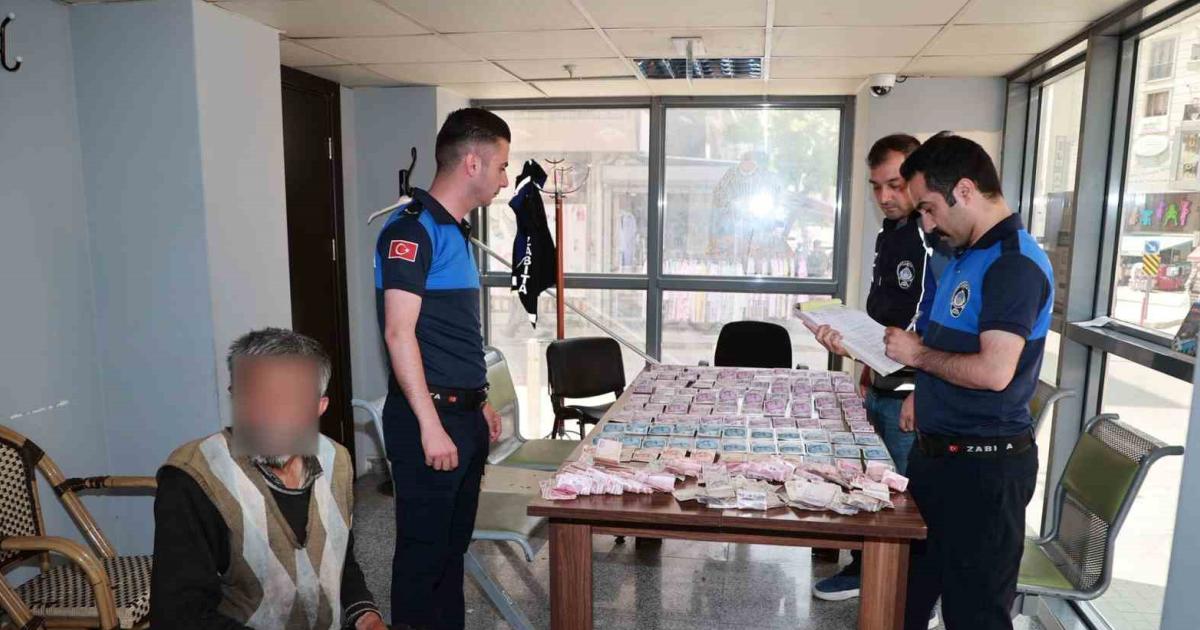 kocaelide duygu somurucusu dilenci yakalandi RXk5Nxzx.jpg