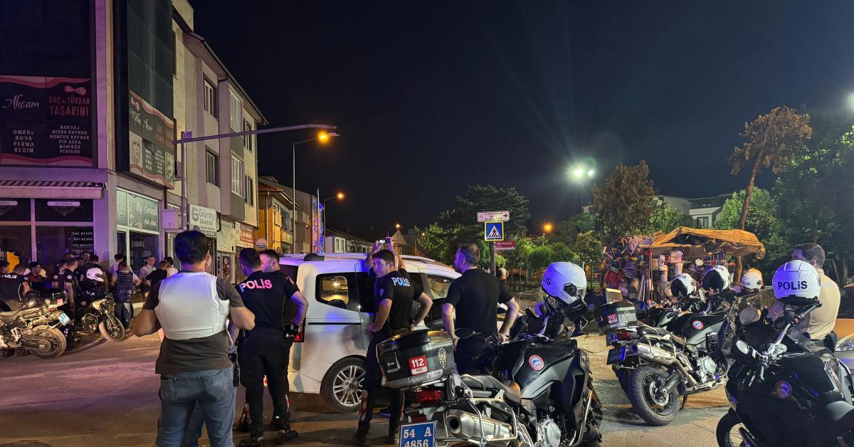 sakaryada nefes kesen kovalamaca polise ates acti bacagindan vuruldu Y1etVbZB.jpg