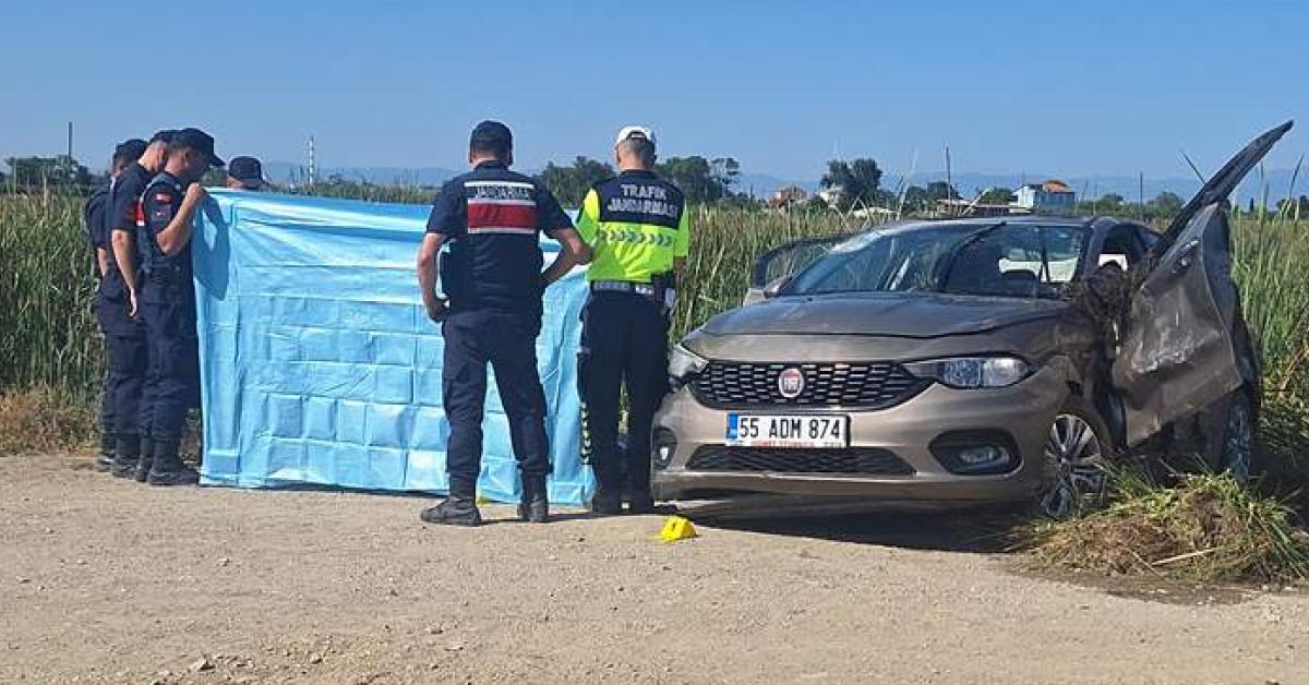 samsun bafrada trafik kazasi kanala devrilen aracin surucusu hayatini kaybetti KfVQVxkY.jpg