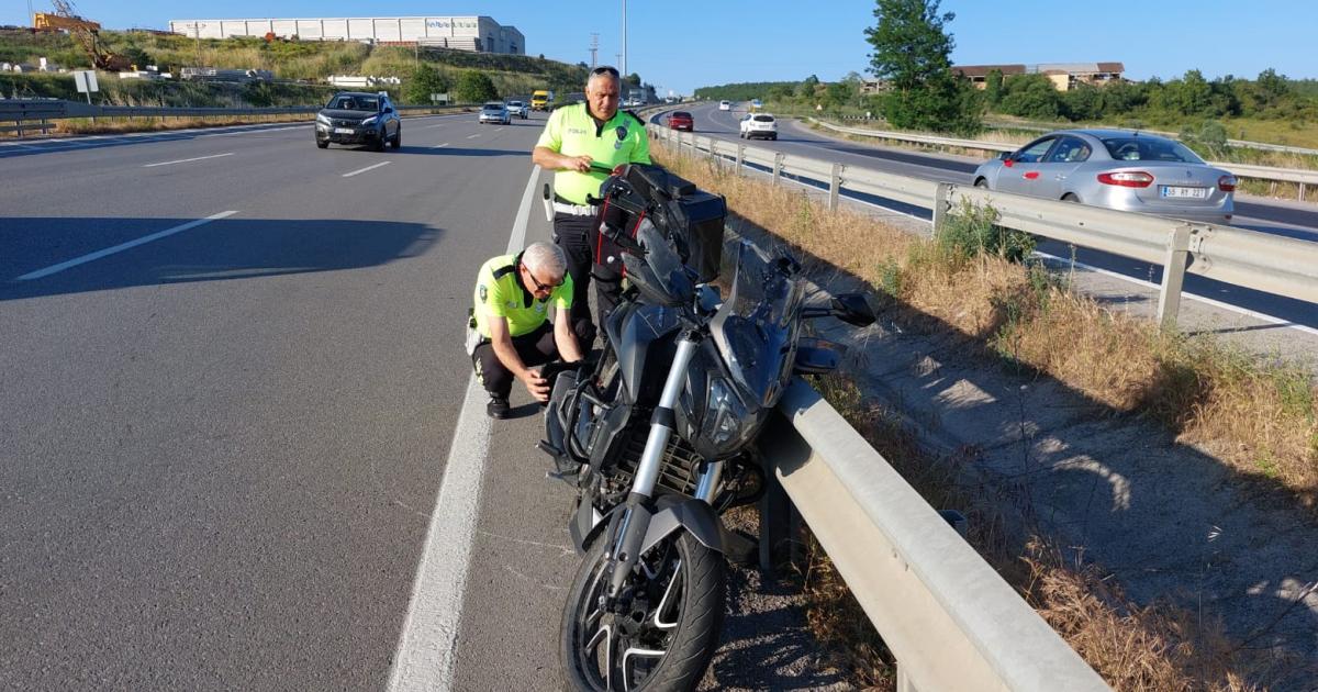 samsun kavakta feci motosiklet kazasi 22 yasindaki genc hayatini kaybetti 6tz8xLjx.jpg