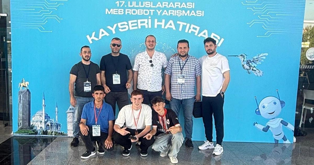 samsundaki liseden buyuk basari 8MVAjVsF.jpg
