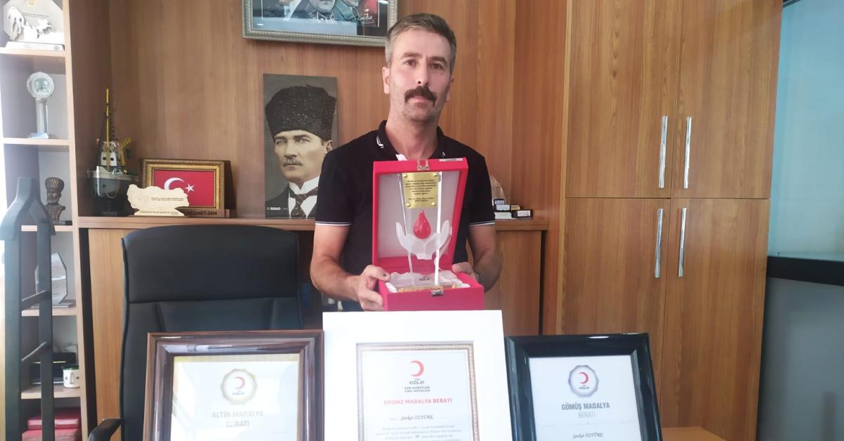 70 kez kan bagisi yapan samsunlu vatandas odullendirildi ukEC2sJV.jpg