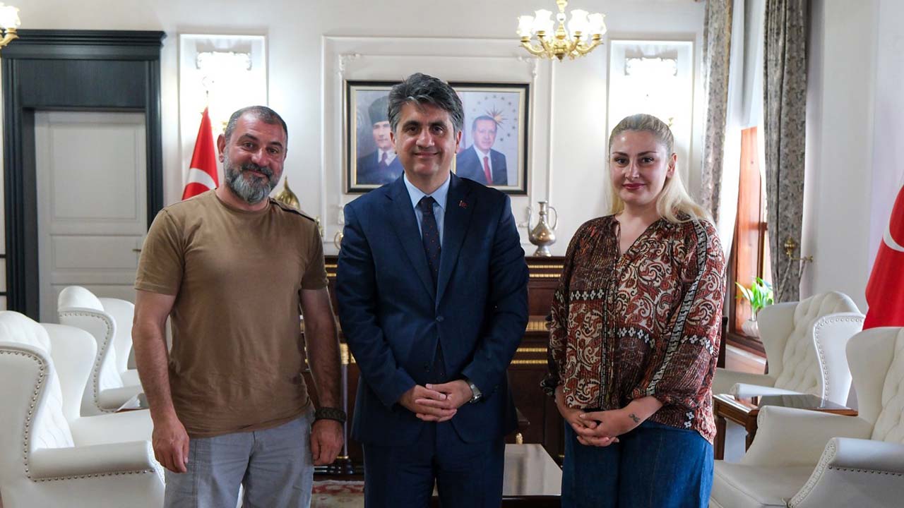 Dünyaca Ünlü Aile Bolu Valisi’ni Ziyaret Etti