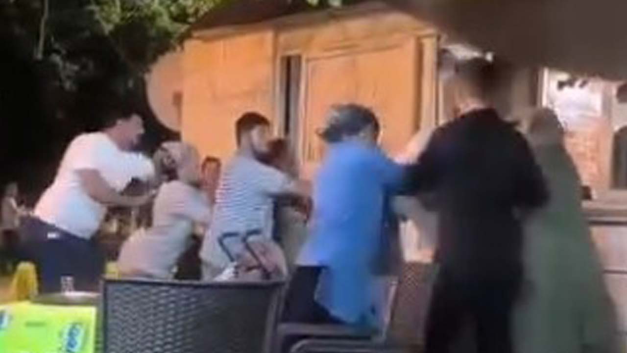 Kadınlar Arasında Tartışma Kavgaya Dönüştü