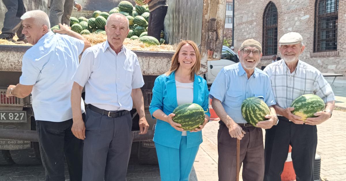 bilecikte yangindan etkilenen ciftciye destek n7NNRHPc.jpg