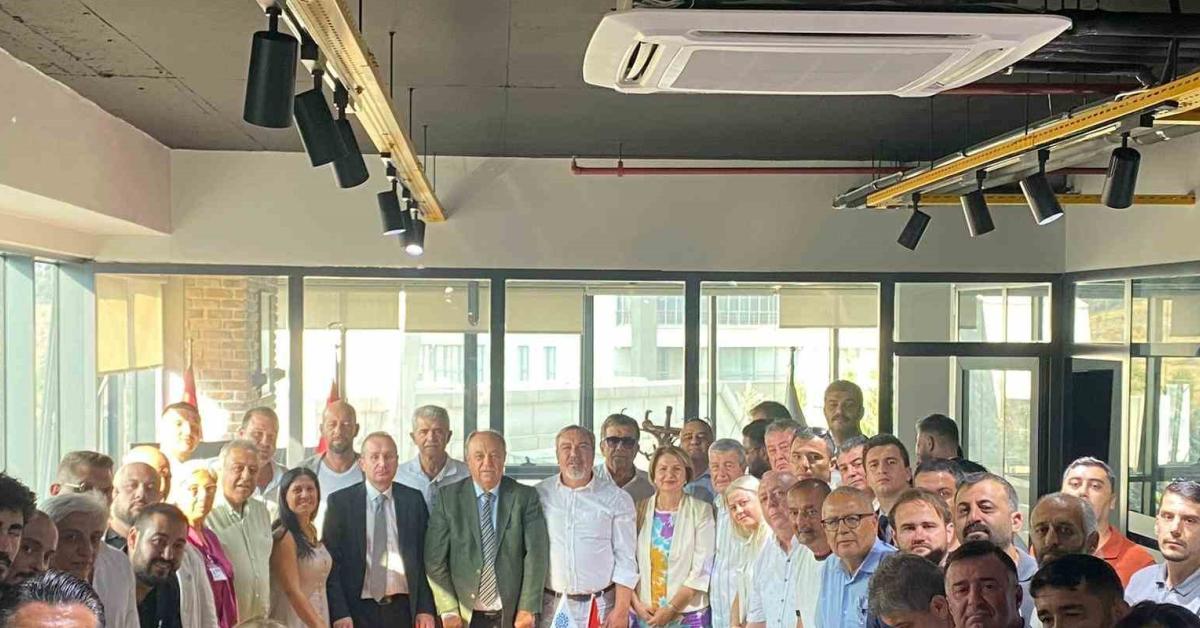 buyuk umutlarla kurulan memleket partisi tarihe karisti 4gHT9NRI.jpg