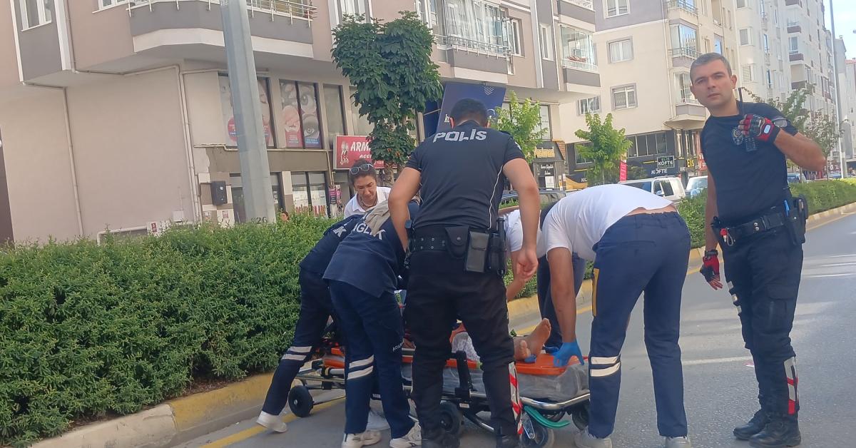 corumda yaya kazasi 75 yasindaki kadin yaralandi Q8WJvjVO.jpg
