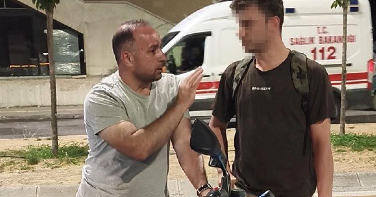 duzcede artistlik yapanlarin sonu sivil polisler otoparkta surpriz yapti Mjt4LcVj.jpg
