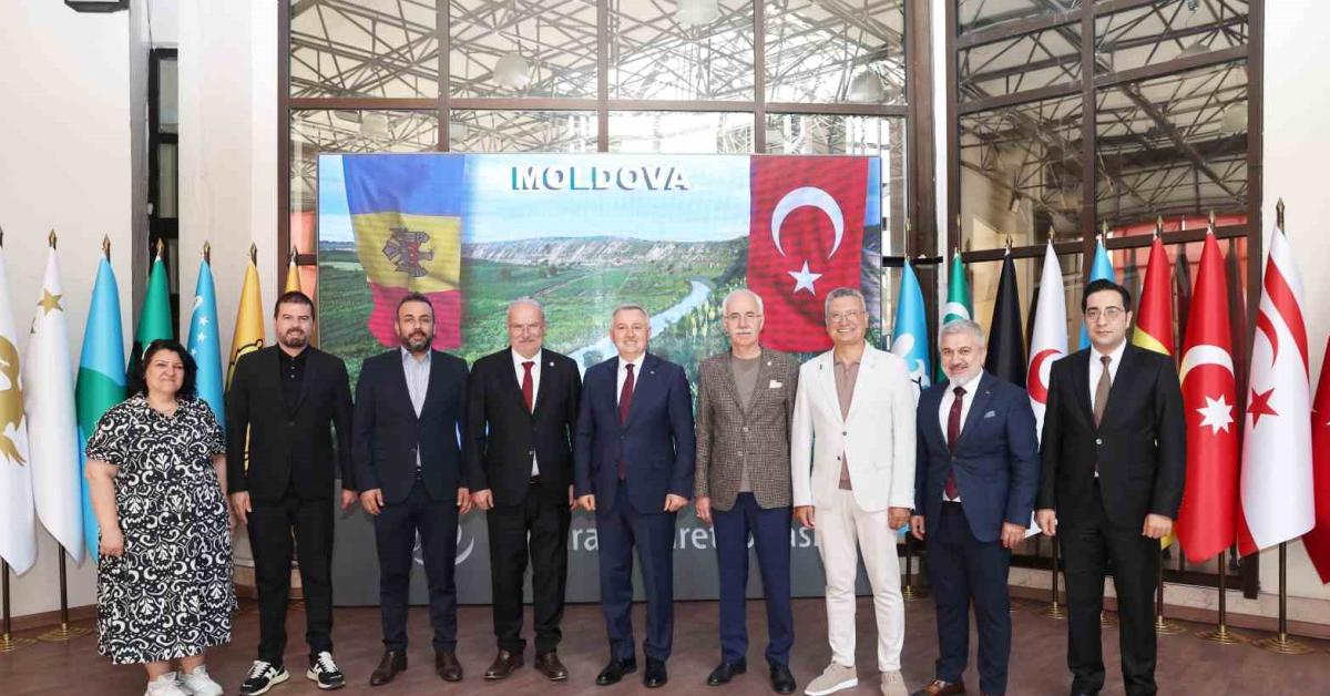 gursel baran moldova buyukelcisi gorustu yPf73URf.jpg