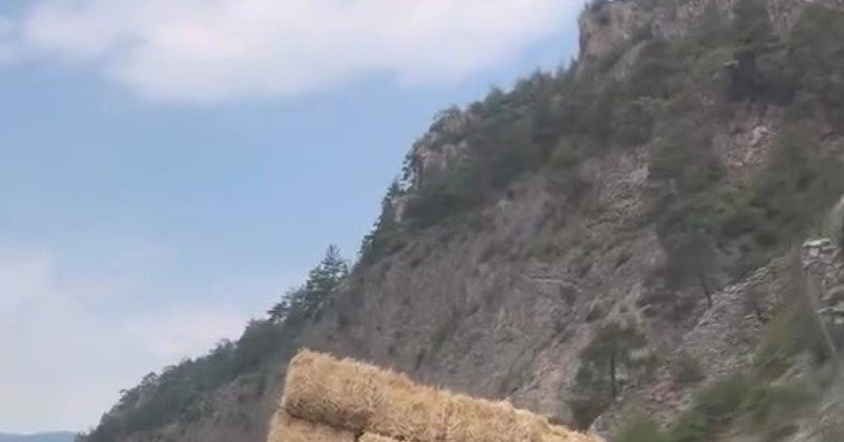 karabuk zonguldak yolunda tehlikeli goruntu tVEzUl9a.jpg