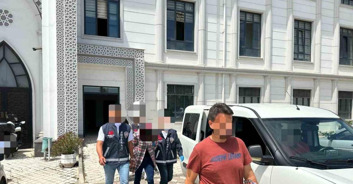 kocaelide 250 bin tllik hirsizlik 155 suc kayitli iki zanli yakalandi 2t1UFe3Z.jpg