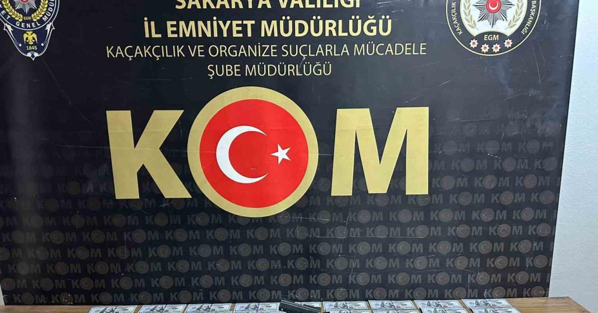 sakaryada sahte para ve silah operasyonu l7bA84Nh.jpg