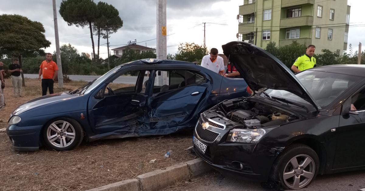 samsun carsambada trafik kazasi 8 kisi yaralandi 3fHQgk2U.jpg
