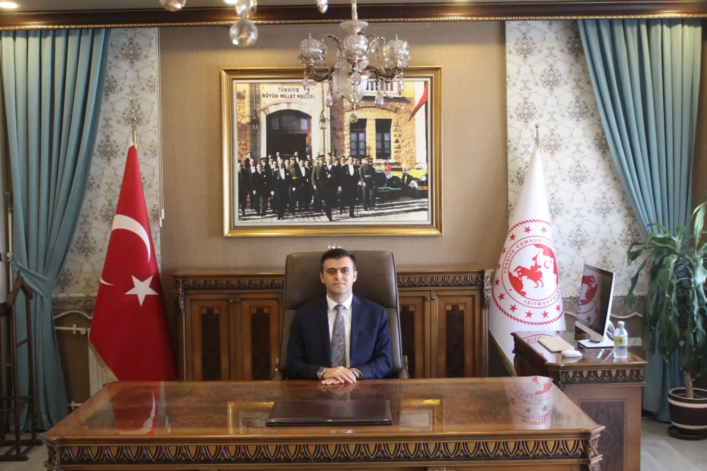 yunus emre karaca kaymakam