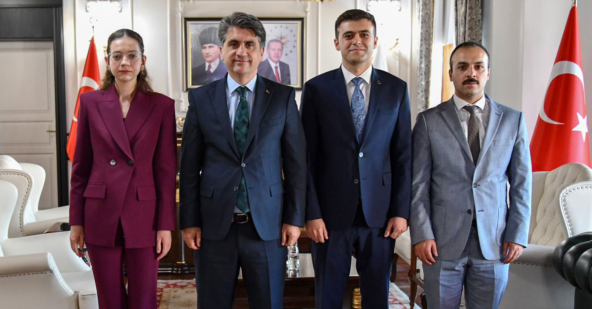 Bolu Valisi Abdulaziz Aydın, Dörtdivan Kaymakam Vekili Yunus Emre Karaca, Mengen Kaymakam Vekili Ahmet Kasım Tecimen ve Mudurnu Kaymakam Vekili Ceyda Durmaz